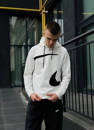 Найпопулярніше худі  від nike swoosh