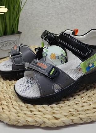Том.м босоніжки комбінована шкіра хлопчикам з задничком стильні