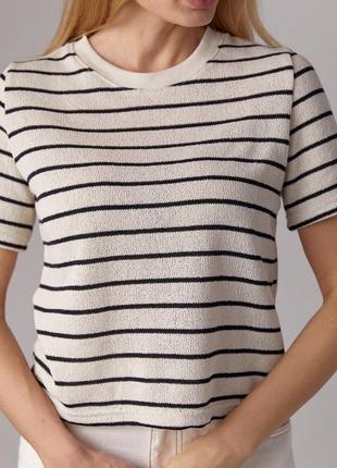 Льняна в'язана жіноча футболка у смужку в стилі old money бежева2 фото
