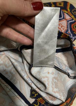 Яркая мини юбка naf naf р.с 9