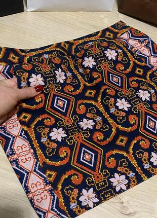 Яркая мини юбка naf naf р.с 2