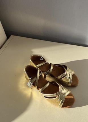 Туфли золотые для бальных танцев 4