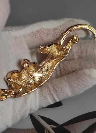 Шикарна,сяюча брошка леорард
