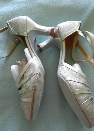 Красиві туфлі для танців2 фото