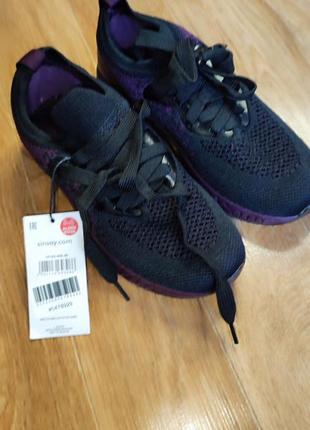 Кроссовки синтей новые