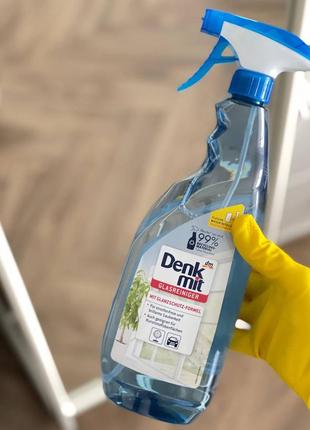 Denkmit glasreiniger -засіб для скла, дзеркал і пластика.