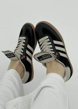 Кросівки adidas2 фото