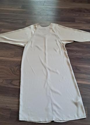 Пудрова сукня