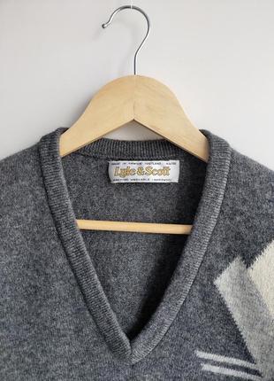 Вінтажний вовняний светр
lyle scott7 фото