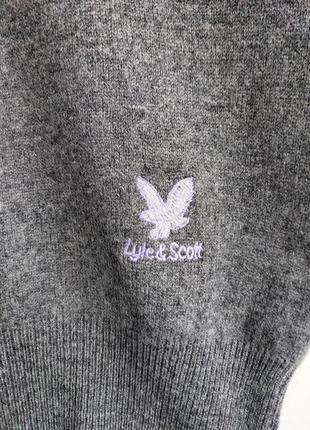 Вінтажний вовняний светр
lyle scott4 фото