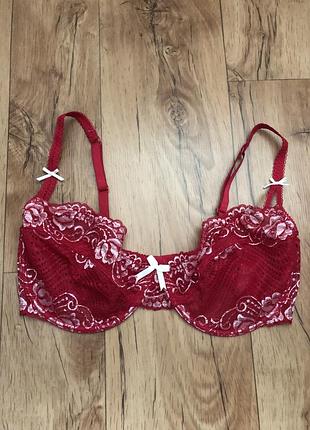 Бюстгальтер