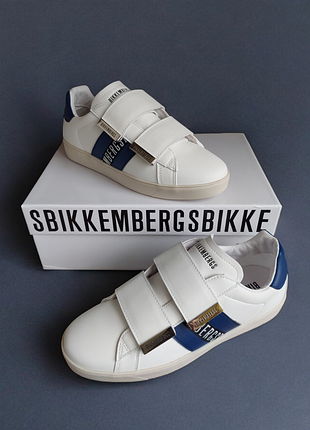 Кроссовки 42,43,р. bikkembergs.