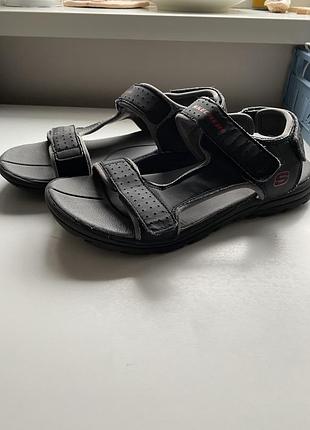 Детские сандалии skechers