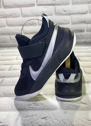 Кросівки nike