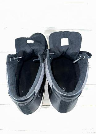 Guess оригінальні кросівки 8