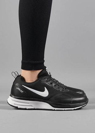 Утепленные на флисе кроссовки nike flykit racer w gore-tex black white