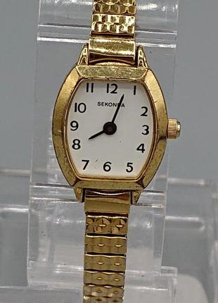 Винтажные позолоченные женские часы sekonda 4972