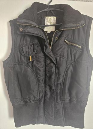 Жилет