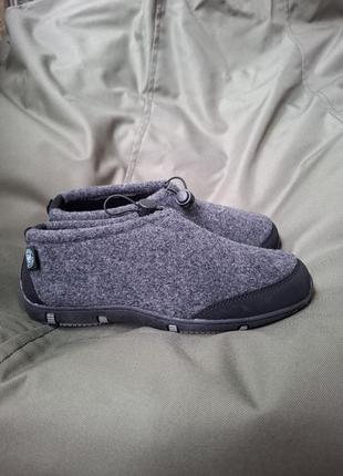 Фетровые тапочки на твердой подошве 41р