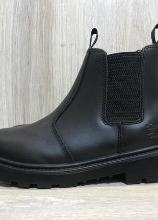 Кожаные ботинки челси crafters оригинал
