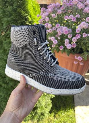 Черевики dr martens