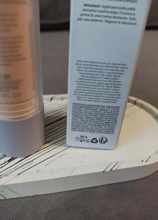 Серум против пигментации fenty beauty watch ya tone niacinamide dark spot serum 30ml4 фото