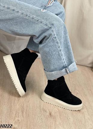 Черевики чорні жіночі