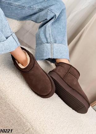 Уггі коричневі жіночі низькі