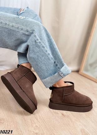 Уггі коричневі жіночі низькі