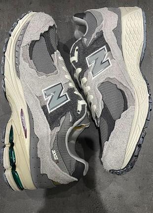 New balance 2002 r
