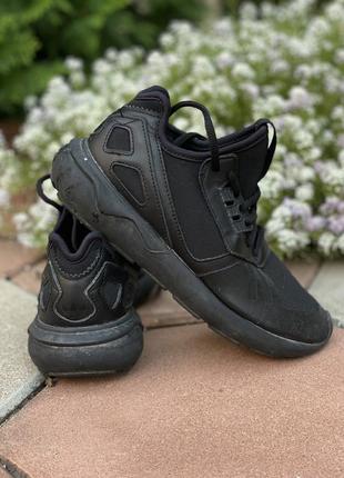 Черные кроссовки adidas, 36,5