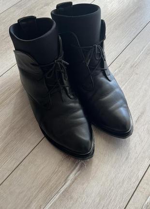 Ботиночки кожа в идеальном состоянии