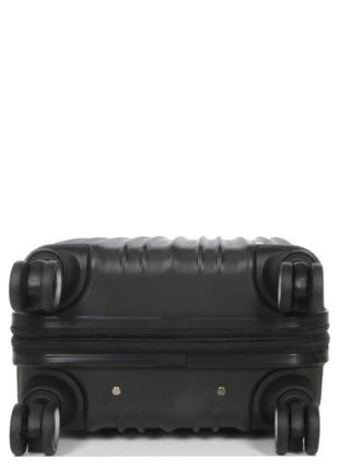 Чемодан франция малый s 35x55x20 см 2,6 кг 35 л worldline 623