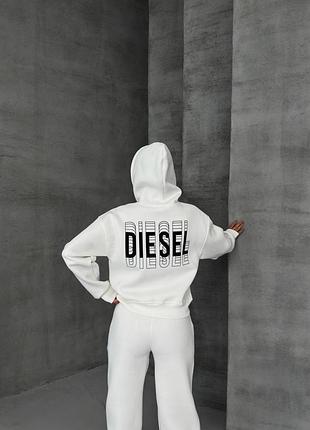 Спортивный костюм на флисе