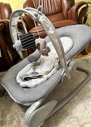 Шезлонг кресло качелька chicco