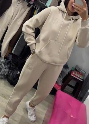 Костюм guess. виробник туреччина