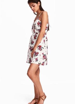 Сарафан h&m сукня на брительках плаття-сарафан біле плаття у квіти