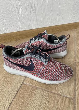 Фірмові кросівки від nike 42