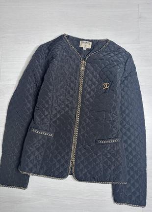 Стеганый пиджак женский в стиле chanel