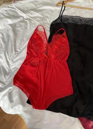 Боди красное кружевное