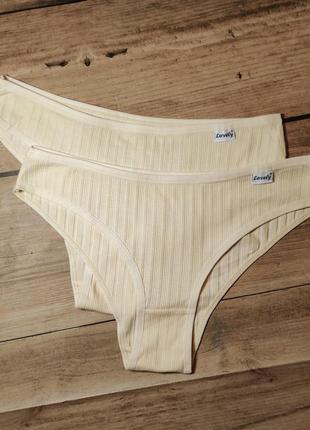 Трусики в рубчик