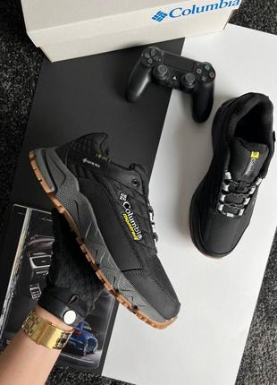 Columbia montrail black gum ❄️