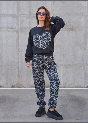 Спортивнивний костюм на флісі