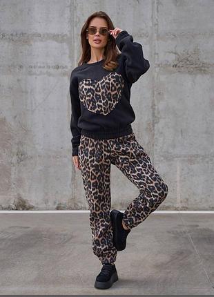 Спортивнивний костюм на флісі