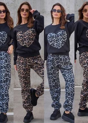 Спортивнивний костюм на флісі