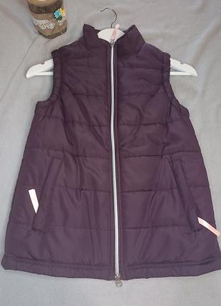 Жилетка/безрукавка