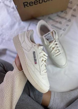 Кожаные кроссовки reebok