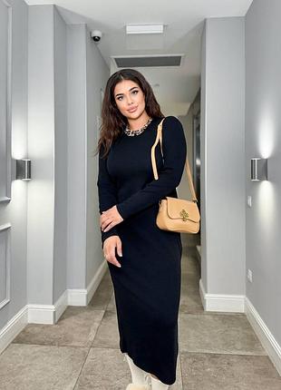 Базовое длинное платье