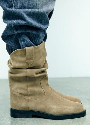 Червики из замшевого спилка на низком ходу зара zara боты сапоги деми осень
