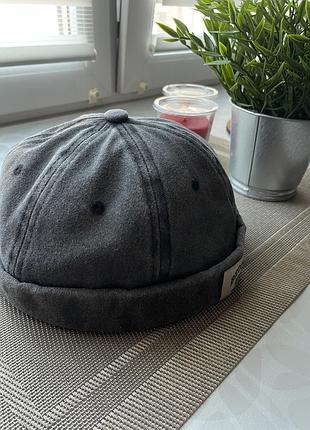 Безкозирка 2